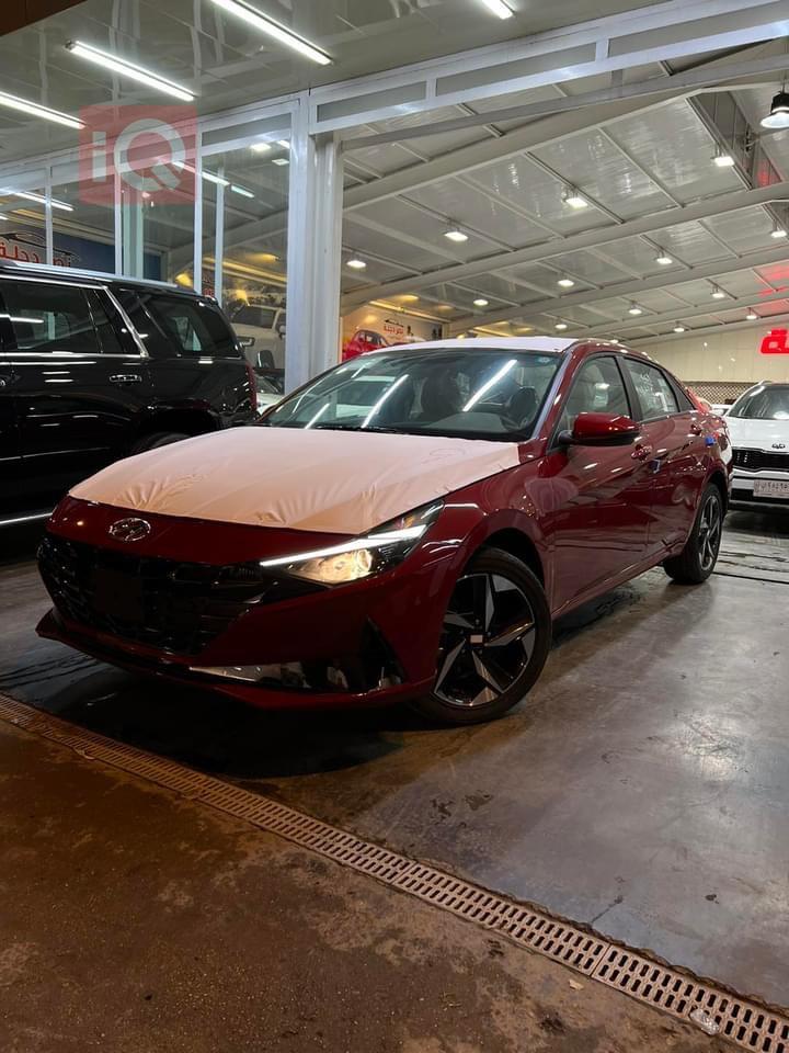 Hyundai Elantra